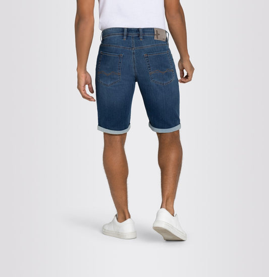 Jogn Bermuda