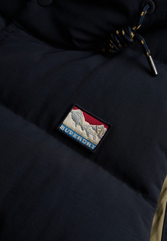HOOD SHORT EVEREST GILET