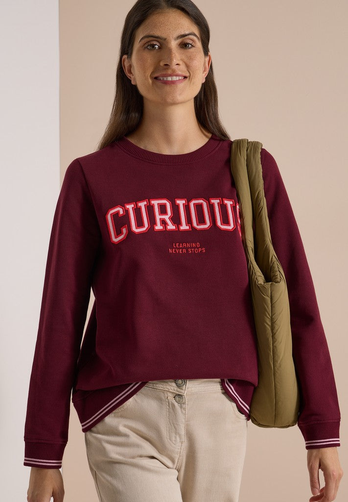 TOS Sweatshirt with Embroidery