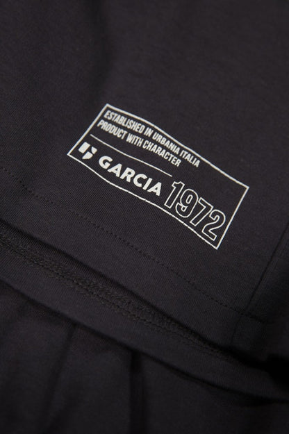 Q23515_boys short
