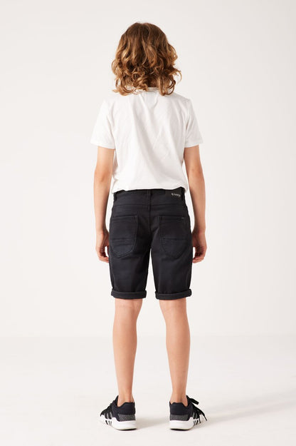 355 col.1755_Lazlo short