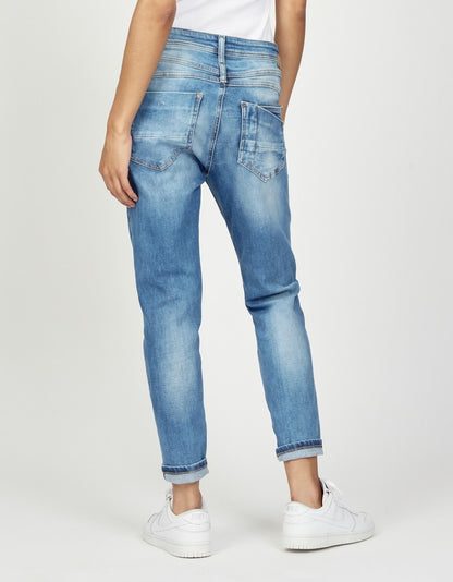 94AMELIE CROPPED