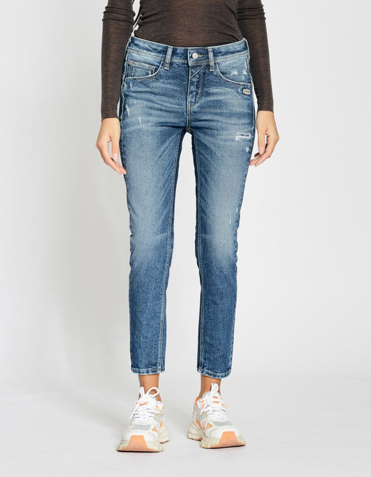 94AMELIE CROPPED