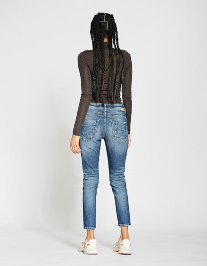94AMELIE CROPPED