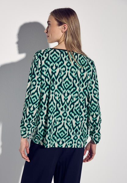 Roundneck blouse w gathered sl