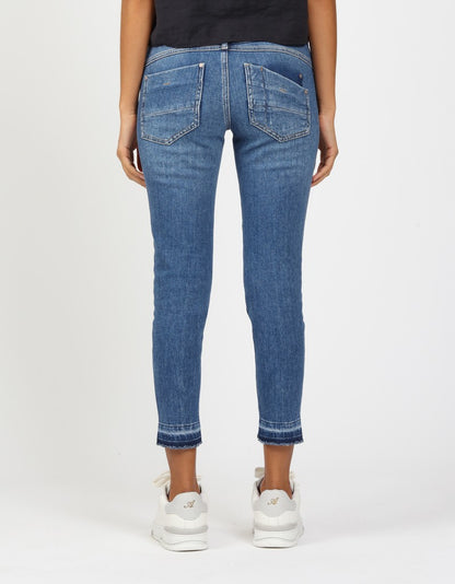94AMELIE CROPPED