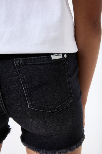 513 col.5623_Rianna short