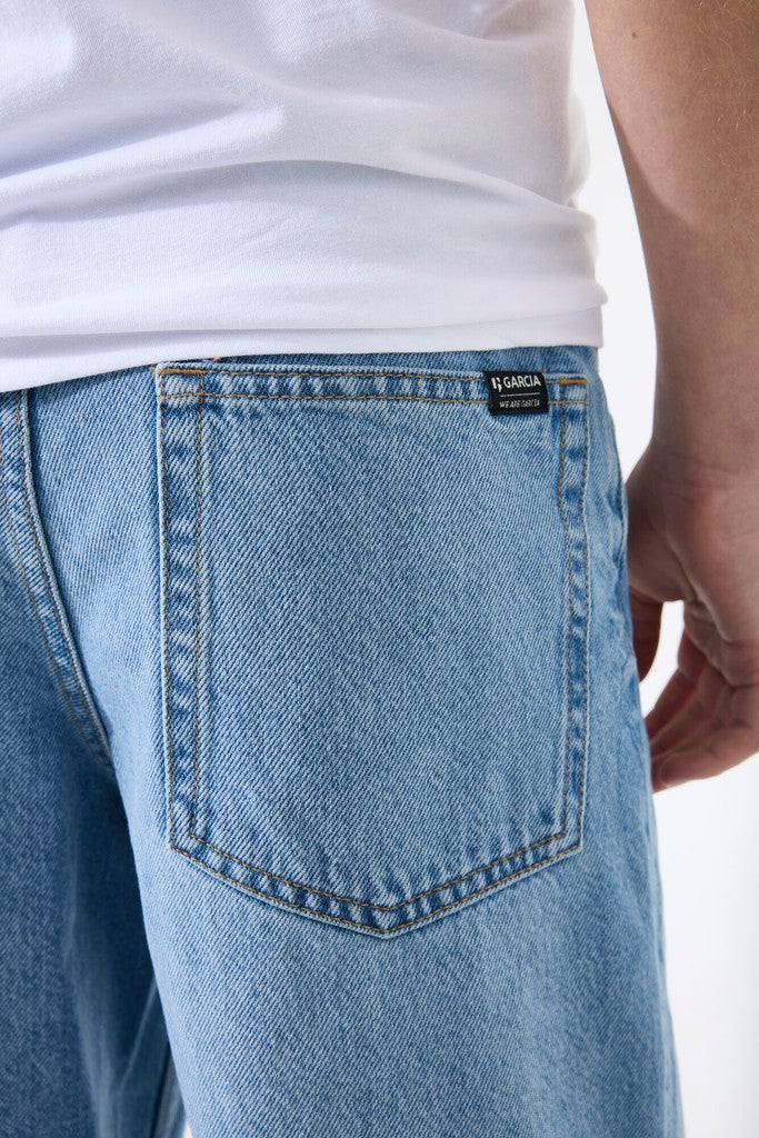 394 col.6216_Jaysen short