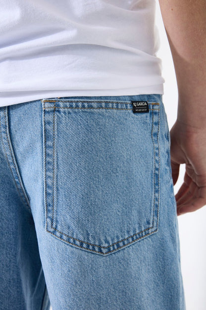 394 col.6216_Jaysen short
