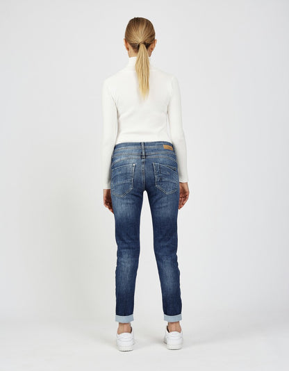 94AMELIE