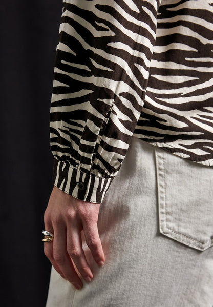 LTD QR Splitneck tunic blouse