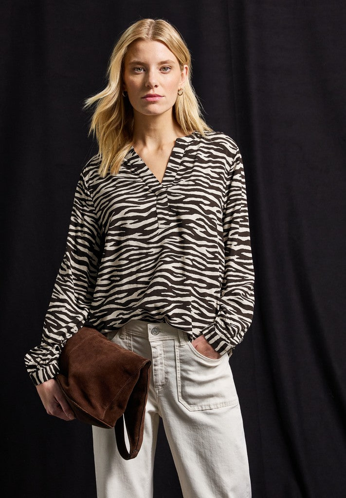 LTD QR Splitneck tunic blouse