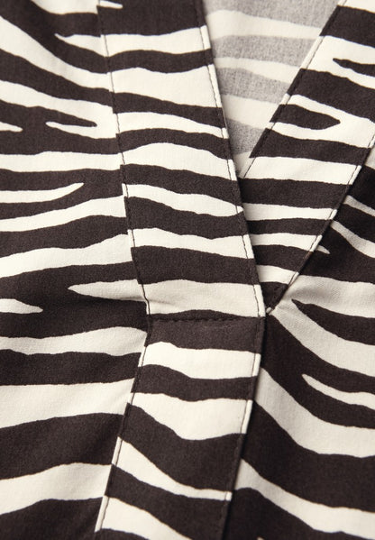 LTD QR Splitneck tunic blouse