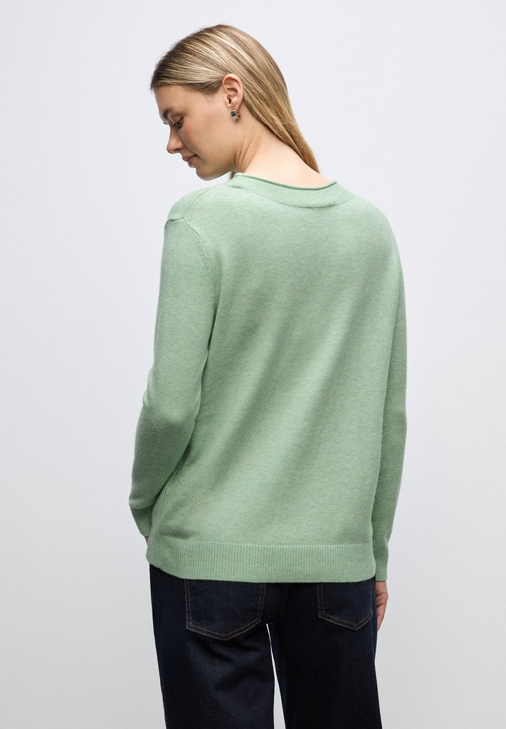 QR_rolled edge collar sweater