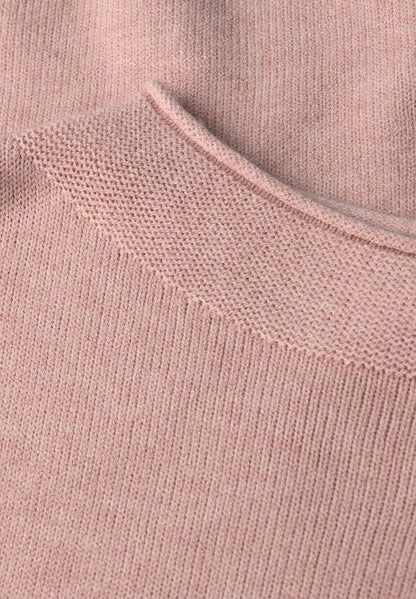 QR_rolled edge collar sweater
