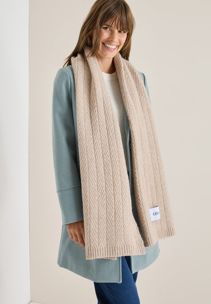Structured Knit Scarf