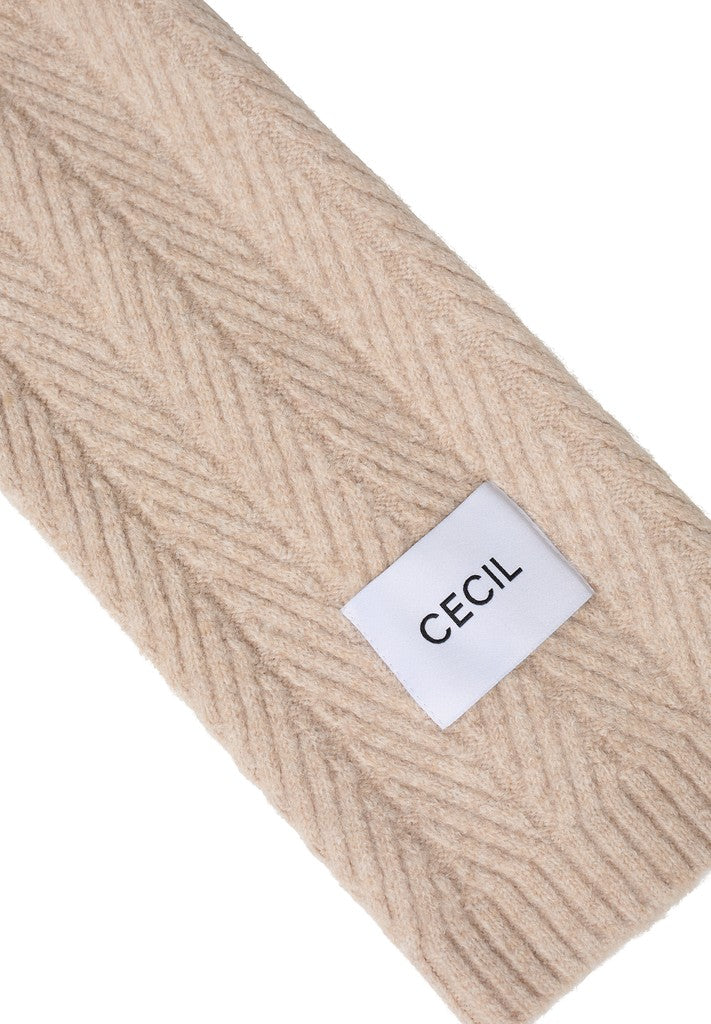 Structured Knit Scarf