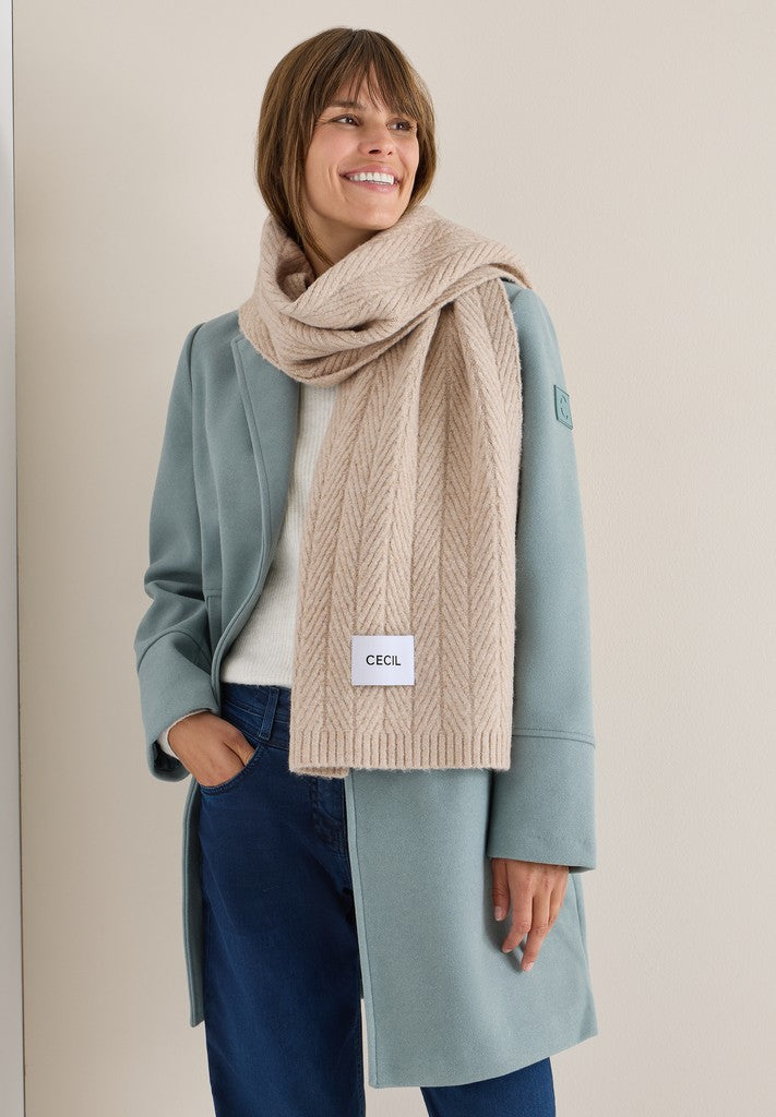 Structured Knit Scarf