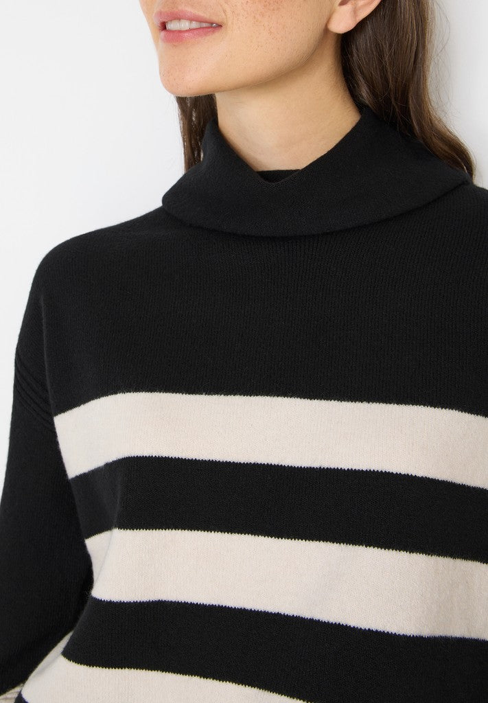 EOS_cosy striped rollneck
