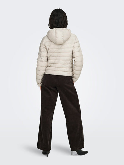 ONLTAHIA LW QUILTED HOOD JKT N