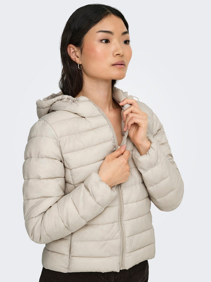 ONLTAHIA LW QUILTED HOOD JKT N