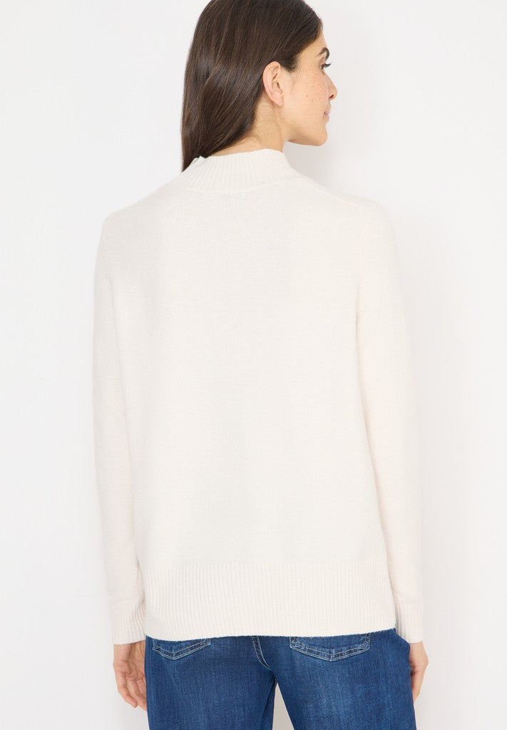NOS_Cosy turtle shoulder detai