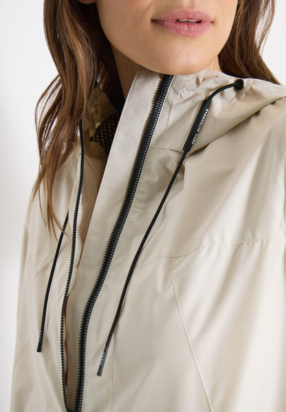 Sportive Windbreaker