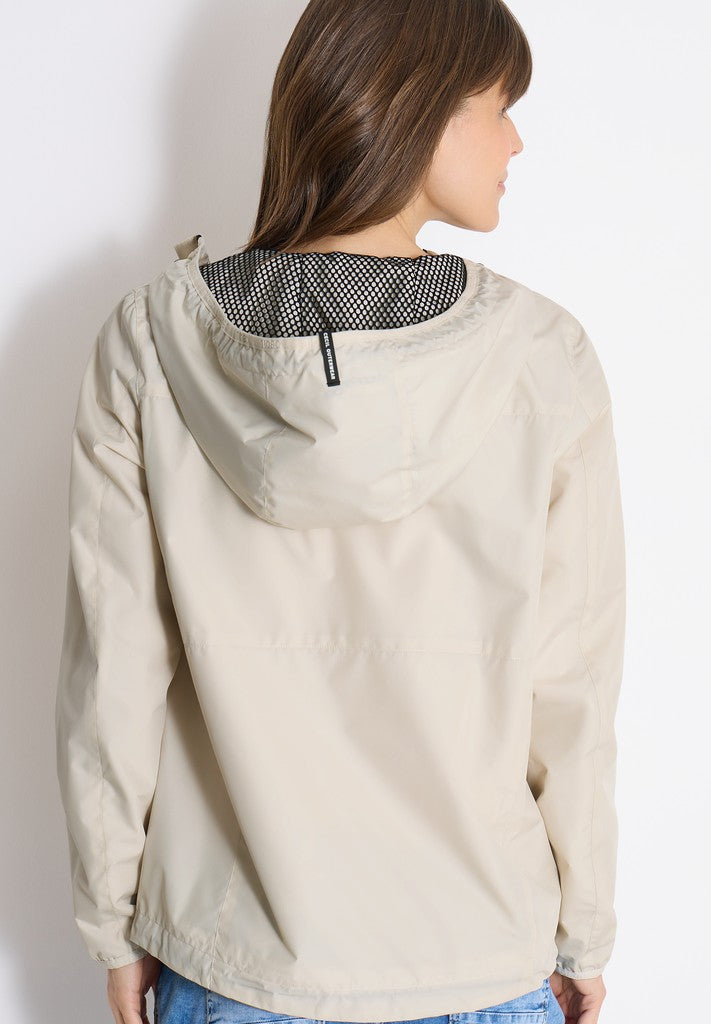 Sportive Windbreaker