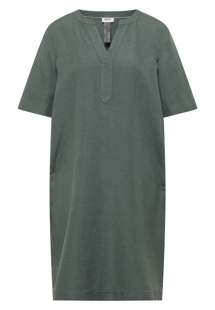 LI/CV_Solid Split Neck Dress