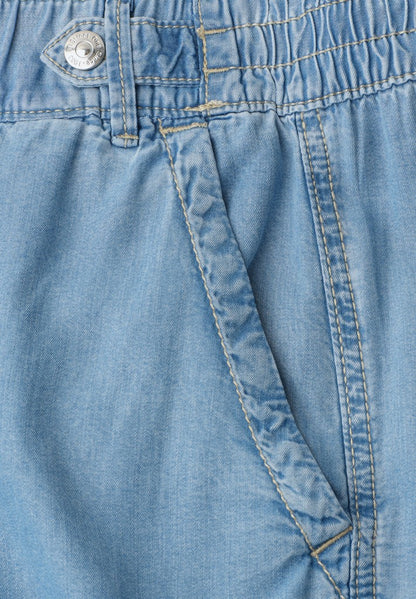 Washed Wide Leg HW Flap Detail