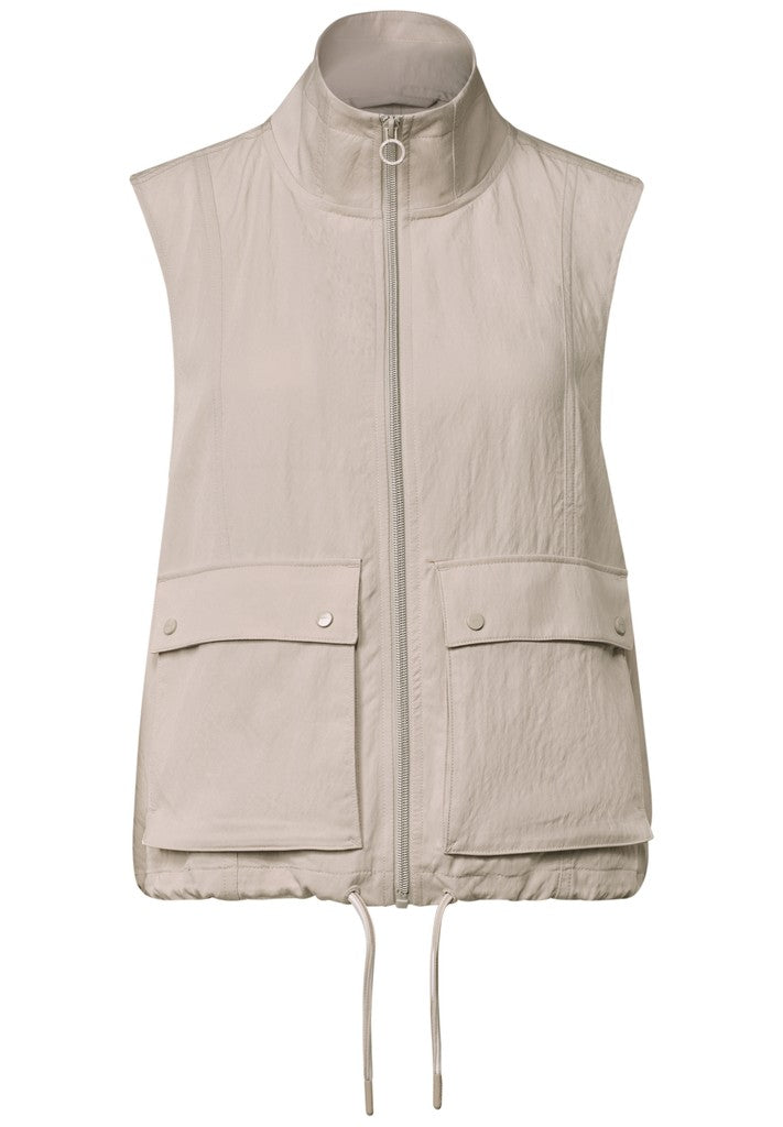 Short Vest w. Drawstring Detai