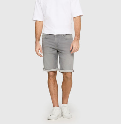 Jogn Bermuda
