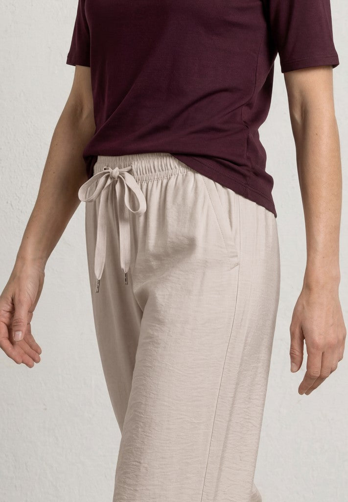 EOS_Style Emee_HW_Wide Leg_sol