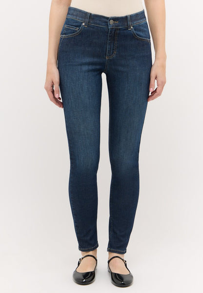 SKINNY SHAPE