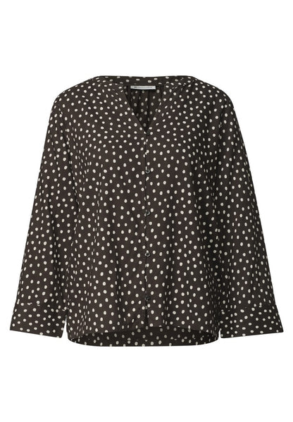 LTD QR Splitneck blouse w butt