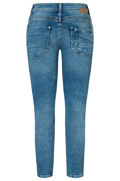 94AMELIE CROPPED