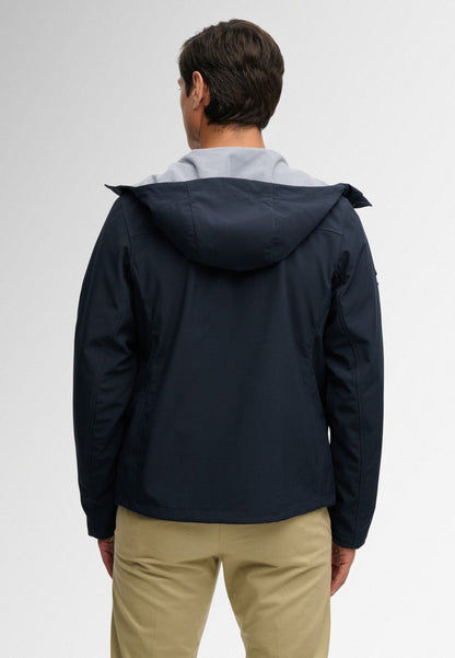 HOODED SOFTSHELL TREKKER JKT
