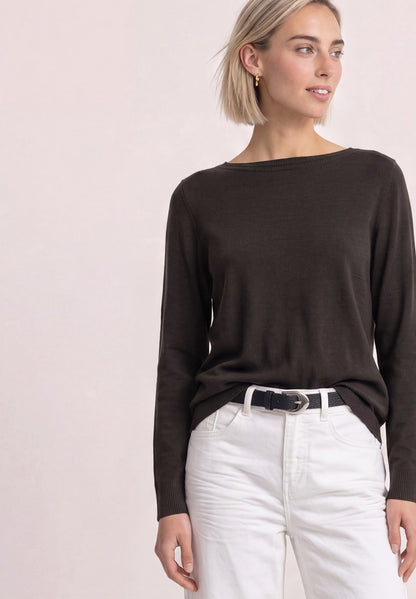 QR_basic u-boat sweater
