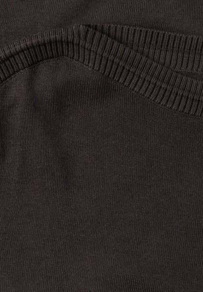 QR_basic u-boat sweater