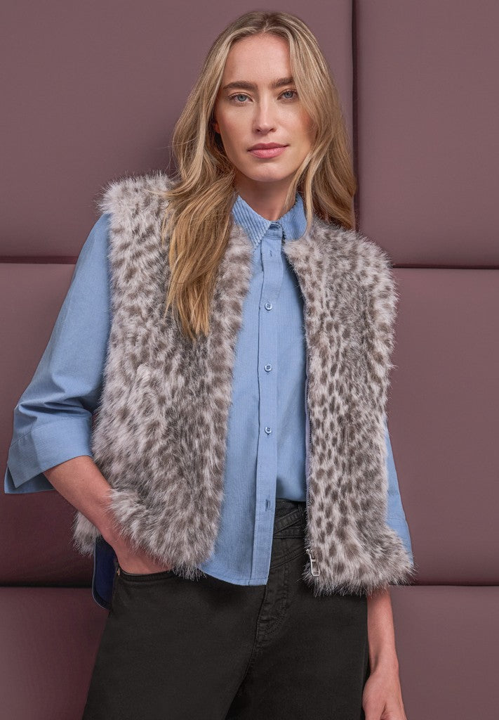 Fake Fur Vest w. AOP