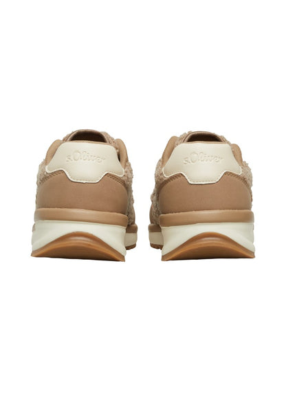 Sneaker