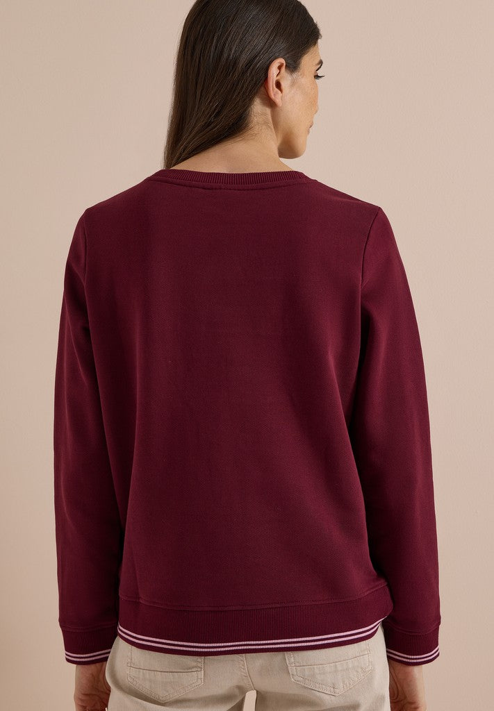 TOS Sweatshirt with Embroidery