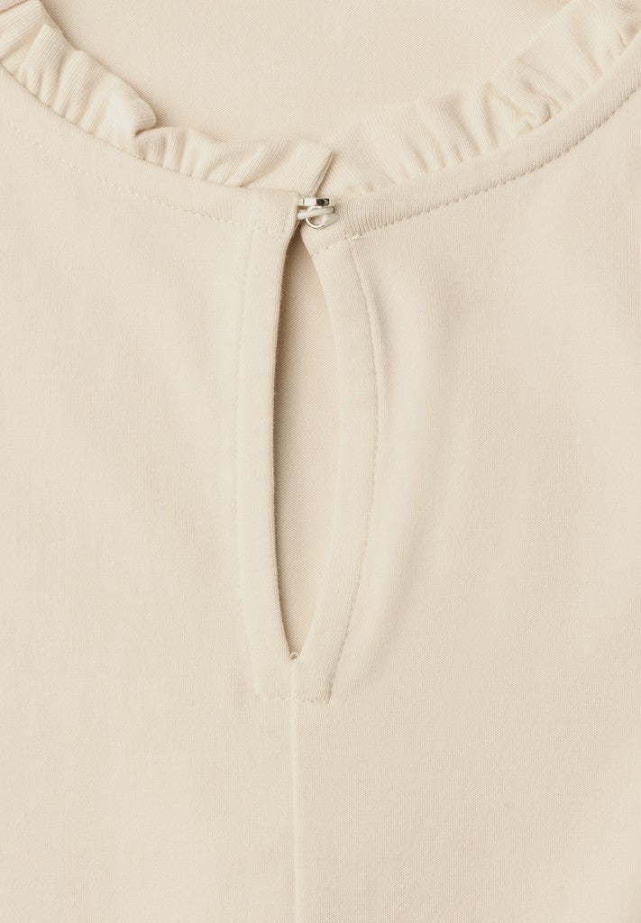 LTD QR frill neck basic shirt