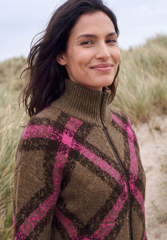 Cosy Featheryarn check cardiga