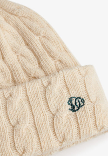 PREMIUM CABLE KNIT BEANIE HAT