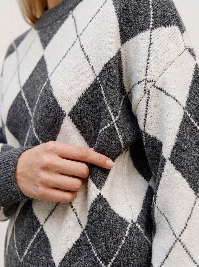 VMDOFFY JAQUARD LS O-NCK PULLOVER N